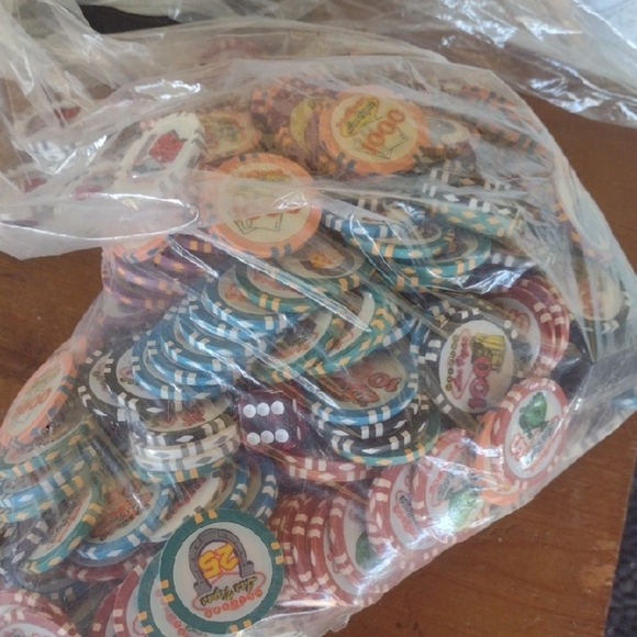 Multicolor Poker Chips 5lbs Assorted - Picture 1 of 3